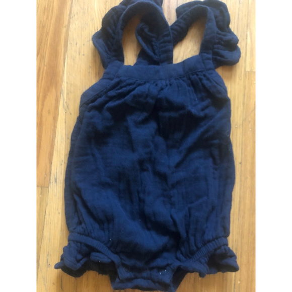 Old NavyRompers  and Shoes 12/18 mos - Picture 2 of 10
